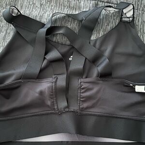 Adidas Black Sports Bra with Adjustable Straps and Zipper Closure